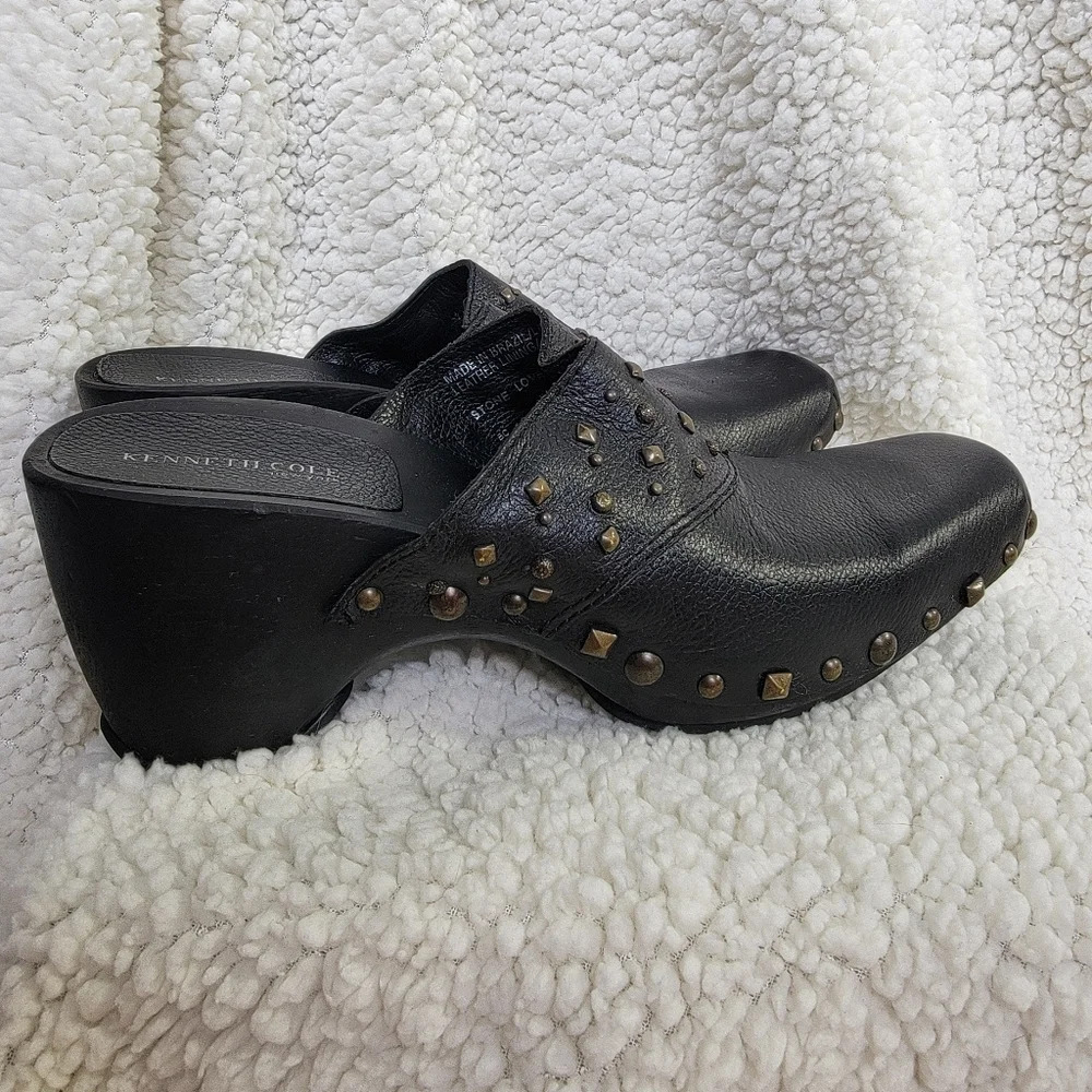 Kenneth Cole Stone Love Black Studded Clogs Leather Wood Size 9 - Picture 4 of 9